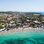 מלון Club Atlantis ספריהיסאר