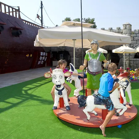 Club Atlantis 4* Seferihisar