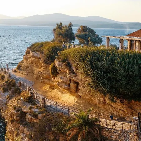 Club Atlantis מלון