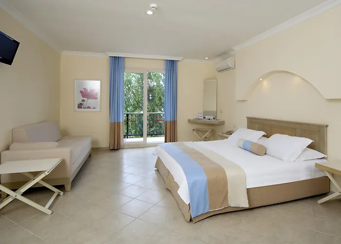Club Atlantis 5*
