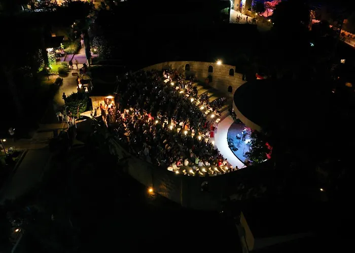 Club Atlantis