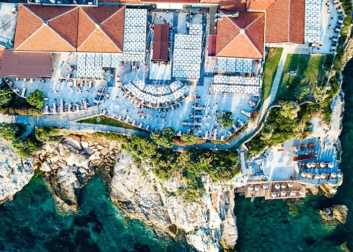 Club Atlantis 5*