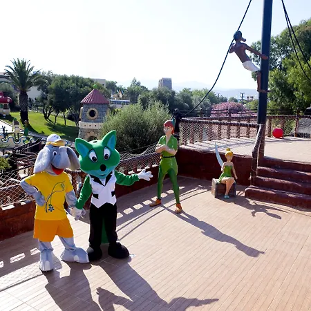 Club Atlantis Hotel 5*