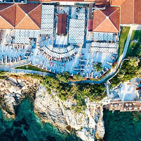 Club Atlantis 4*