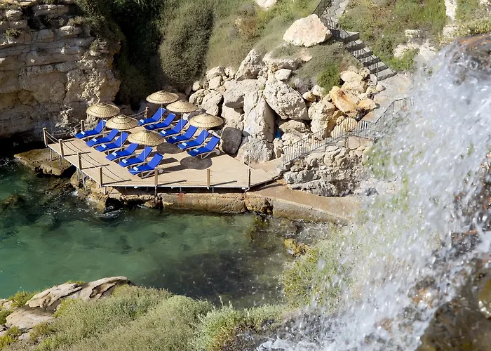 Club Atlantis Otel Seferihisar