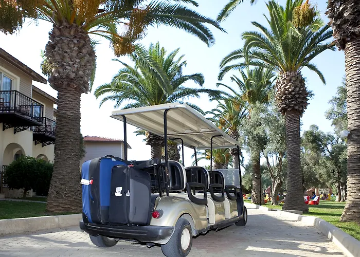 Club Atlantis Otel 5*