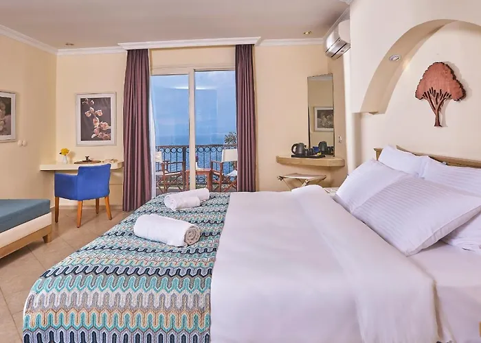 Club Atlantis 5* Seferihisar