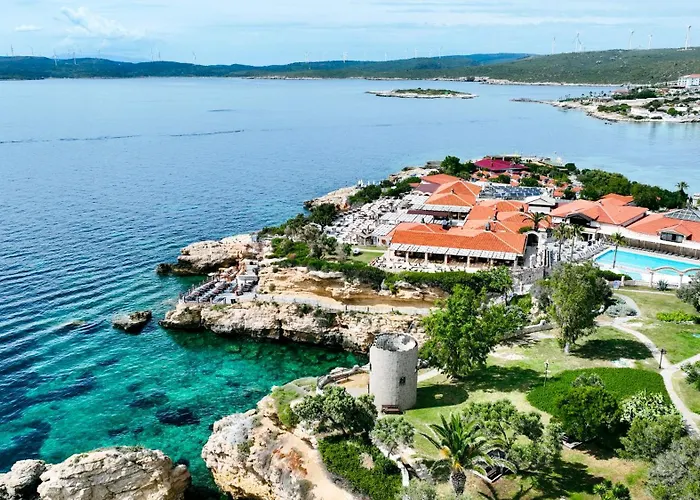 Club Atlantis Otel Seferihisar